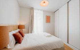 Lisbon Orange House - Beautiful Two-Bedroom Apartment 1D